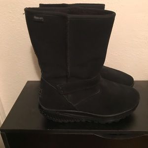 Skechers shape up boots
